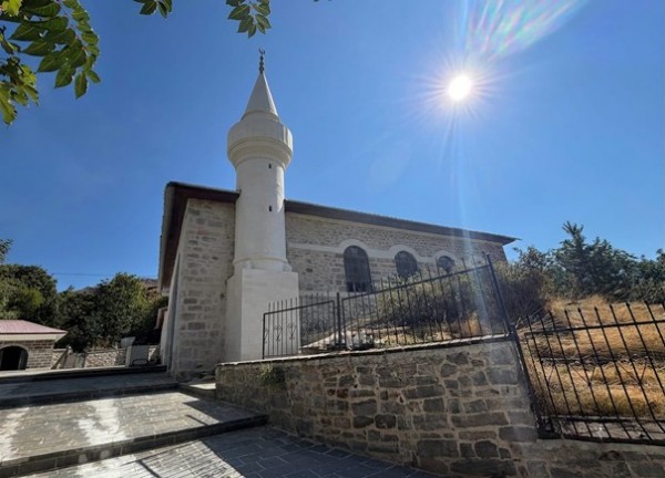 BAKAN ERSOY DUYURDU! ASIRLIK MABETLER YENİDEN CEMAATİYLE BULUŞACAK